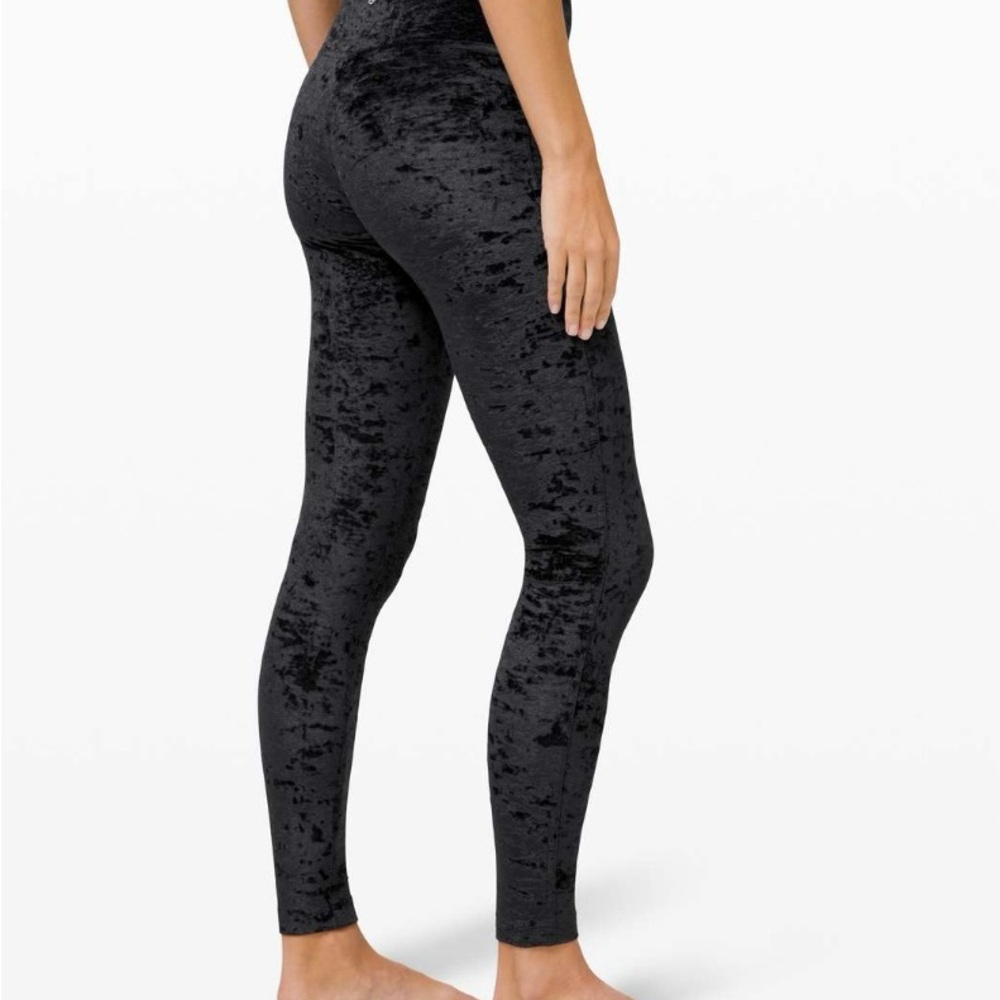 Lululemon Wunder Lounge Crushed Velvet Size 6